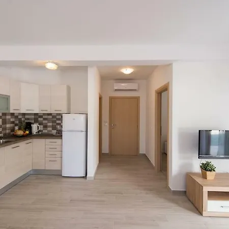 Apartamento Luxury Summertime Tribalj